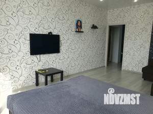 1-к квартира, посуточно, 41м2, 7/10 этаж