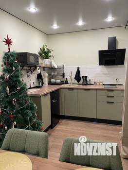 Студия квартира, посуточно, 44м2, 1/5 этаж