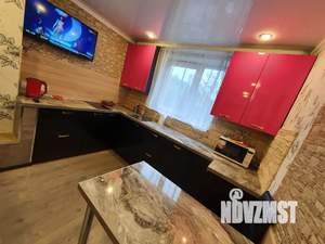 1-к квартира, посуточно, 33м2, 2/10 этаж