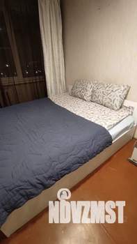 1-к квартира, посуточно, 50м2, 5/5 этаж