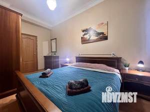 1-к квартира, посуточно, 65м2, 1/1 этаж
