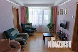 3-к квартира, посуточно, 65м2, 4/9 этаж