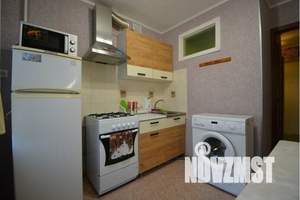1-к квартира, посуточно, 36м2, 3/5 этаж