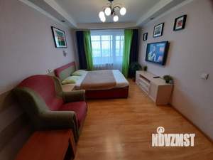 1-к квартира, посуточно, 33м2, 1/1 этаж