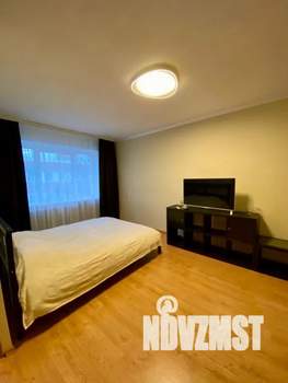 1-к квартира, посуточно, 32м2, 3/5 этаж