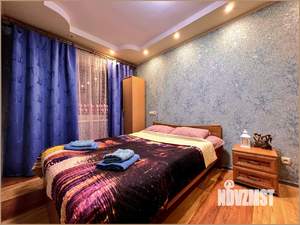 2-к квартира, посуточно, 46м2, 1/1 этаж