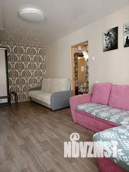 3-к квартира, посуточно, 54м2, 1/9 этаж