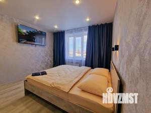 1-к квартира, посуточно, 42м2, 1/9 этаж