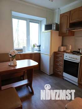 1-к квартира, посуточно, 50м2, 2/5 этаж