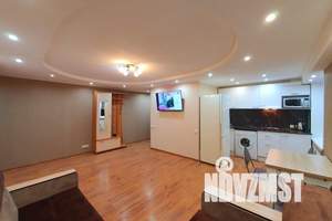 2-к квартира, посуточно, 50м2, 5/5 этаж