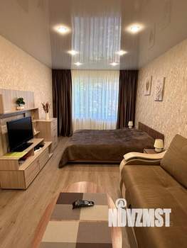 1-к квартира, посуточно, 30м2, 2/5 этаж