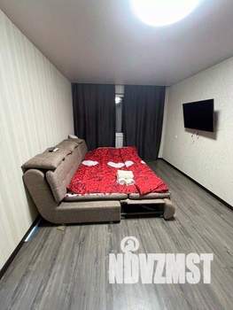 1-к квартира, посуточно, 35м2, 1/1 этаж