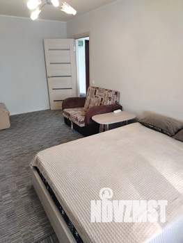 1-к квартира, посуточно, 30м2, 3/9 этаж