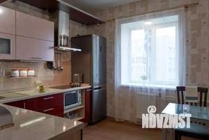 2-к квартира, посуточно, 66м2, 4/14 этаж