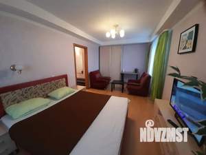 2-к квартира, посуточно, 45м2, 1/1 этаж