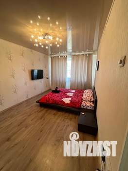 1-к квартира, посуточно, 40м2, 8/10 этаж