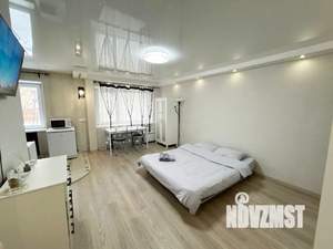 Студия квартира, посуточно, 27м2, 1/5 этаж