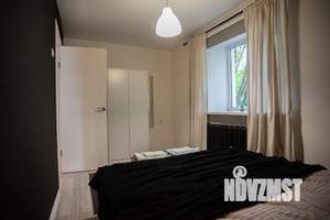 3-к квартира, посуточно, 53м2, 1/5 этаж