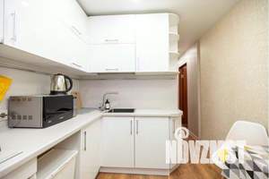 1-к квартира, посуточно, 44м2, 4/5 этаж