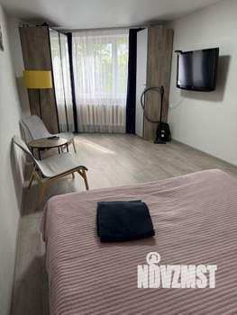 1-к квартира, посуточно, 32м2, 1/9 этаж