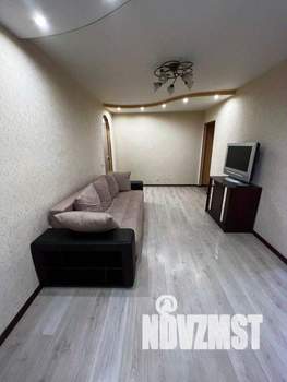 1-к квартира, посуточно, 43м2, 1/1 этаж