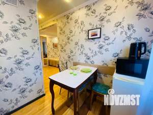 2-к квартира, посуточно, 45м2, 1/1 этаж