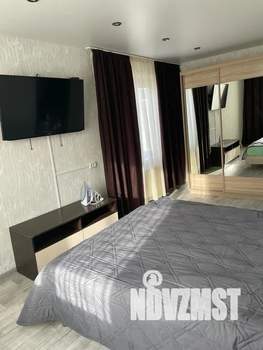 1-к квартира, посуточно, 33м2, 8/9 этаж