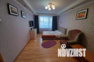 1-к квартира, посуточно, 33м2, 8/10 этаж