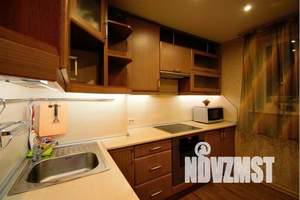 2-к квартира, посуточно, 60м2, 1/9 этаж