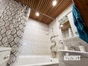 2-к квартира, посуточно, 50м2, 2/4 этаж