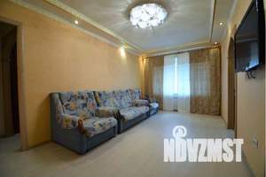 2-к квартира, посуточно, 48м2, 1/5 этаж