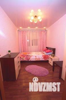 1-к квартира, посуточно, 65м2, 1/1 этаж