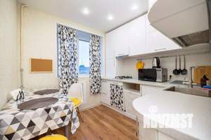 2-к квартира, посуточно, 44м2, 1/1 этаж