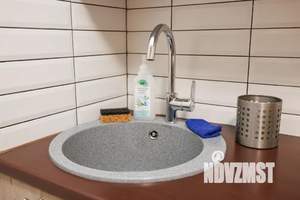 Студия квартира, посуточно, 31м2, 1/5 этаж