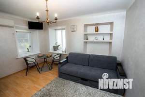 1-к квартира, посуточно, 20м2, 1/1 этаж