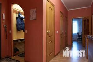 2-к квартира, посуточно, 66м2, 4/14 этаж