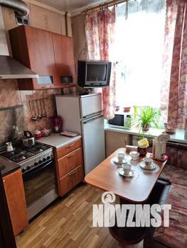 1-к квартира, посуточно, 33м2, 3/5 этаж