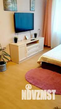 1-к квартира, посуточно, 33м2, 1/9 этаж