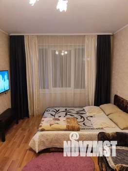 1-к квартира, посуточно, 33м2, 6/9 этаж