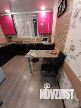 1-к квартира, посуточно, 33м2, 2/10 этаж