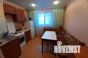 1-к квартира, посуточно, 33м2, 1/9 этаж