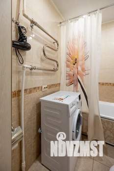 2-к квартира, посуточно, 44м2, -1/5 этаж