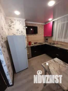 1-к квартира, посуточно, 33м2, 2/10 этаж