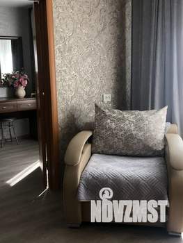 2-к квартира, посуточно, 45м2, 4/5 этаж