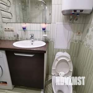 Студия квартира, посуточно, 32м2, 3/5 этаж