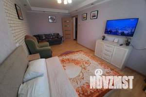 1-к квартира, посуточно, 33м2, 8/10 этаж