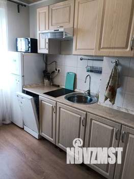 2-к квартира, посуточно, 45м2, 1/10 этаж