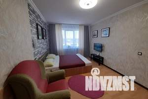 1-к квартира, посуточно, 33м2, 1/10 этаж