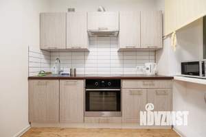 Студия квартира, посуточно, 31м2, 1/5 этаж