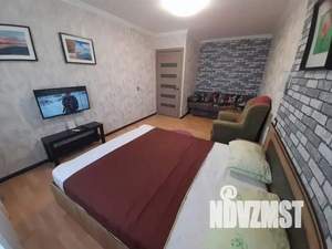 1-к квартира, посуточно, 33м2, 1/1 этаж